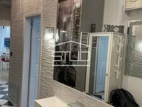 Prodaja, trosoban stan, 63m², Stari Grad, Beograd - image 12