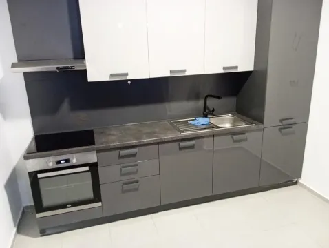 Izdavanje, dvosoban stan, 70m², Master Kvart, Podgorica - image 4