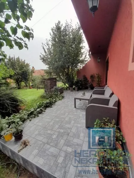 Prodaja, kuća, 325m², Solaris, Jagodina