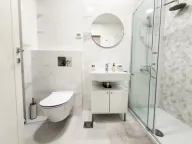 Izdavanje, jednosoban stan, 40m², Central Point, Podgorica - image 6