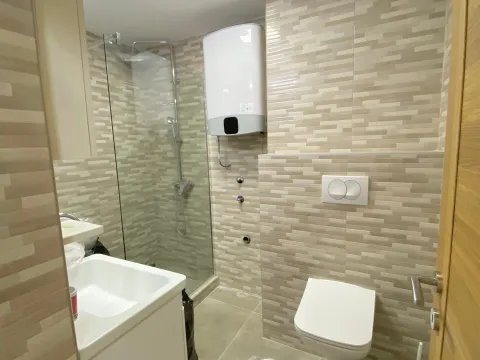 Rent, two bedroom apartment, 72m², Preko Morače, Podgorica - image 5