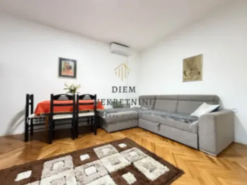 Izdavanje, trosoban stan, 100m², Zagorič, Podgorica - image 10