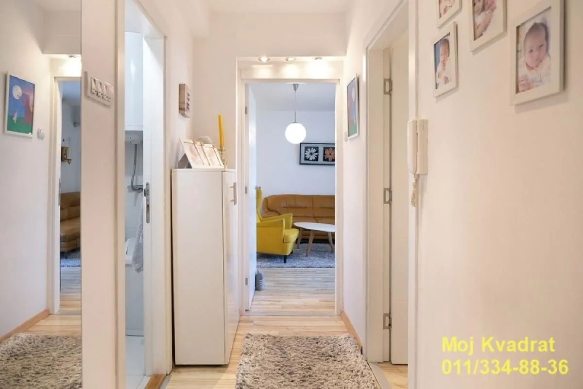 Sale, two bedroom apartment, 61m², Tošin bunar, Novi Beograd Sve Podlokacije