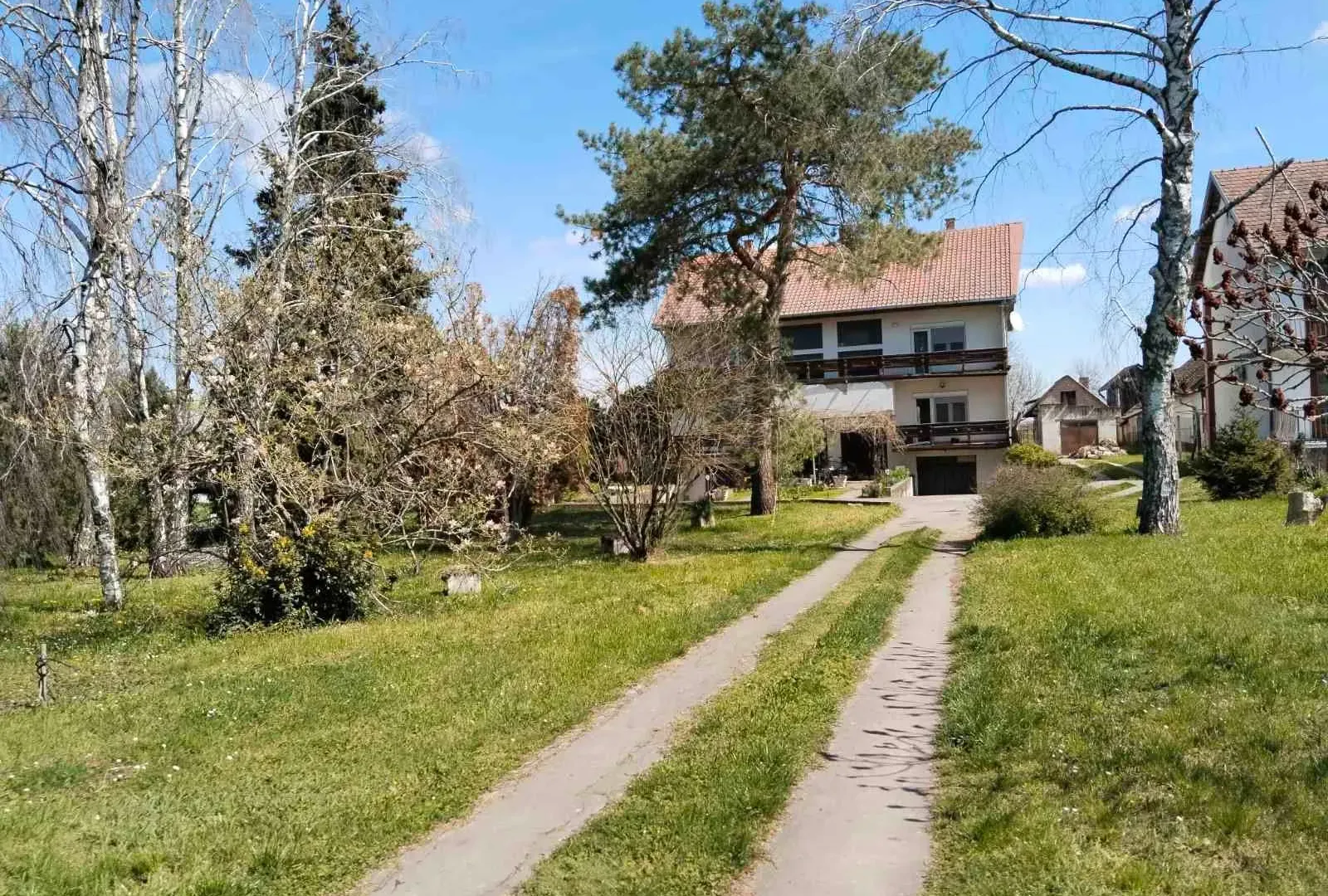 Sale, house, 600m², Centar, Sombor