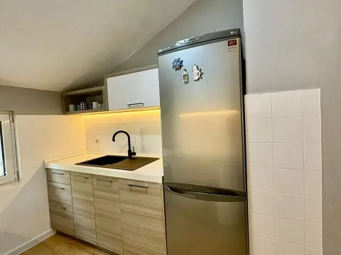 Izdavanje, dvosoban stan, 65m², Budva, Crna Gora - image 7