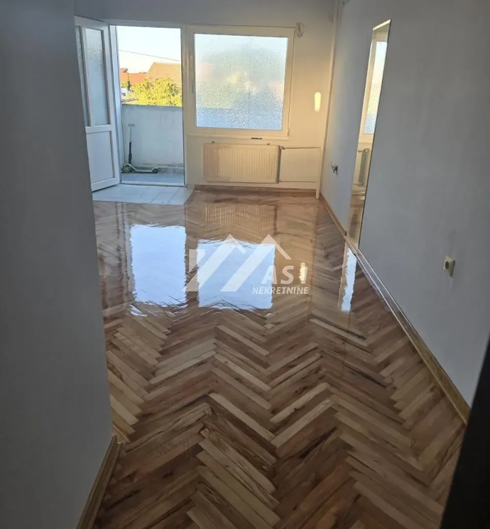Prodaja, stan, 23m², Adamovićevo Naselje, Novi Sad Sve Podlokacije