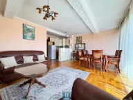 Izdavanje, dvosoban stan, 90m², Stari Aerodrom, Podgorica - image 4