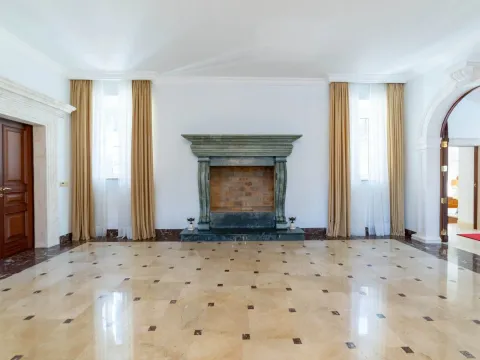 Prodaja, kuća, 1100m², Dobrota, Kotor - image 5