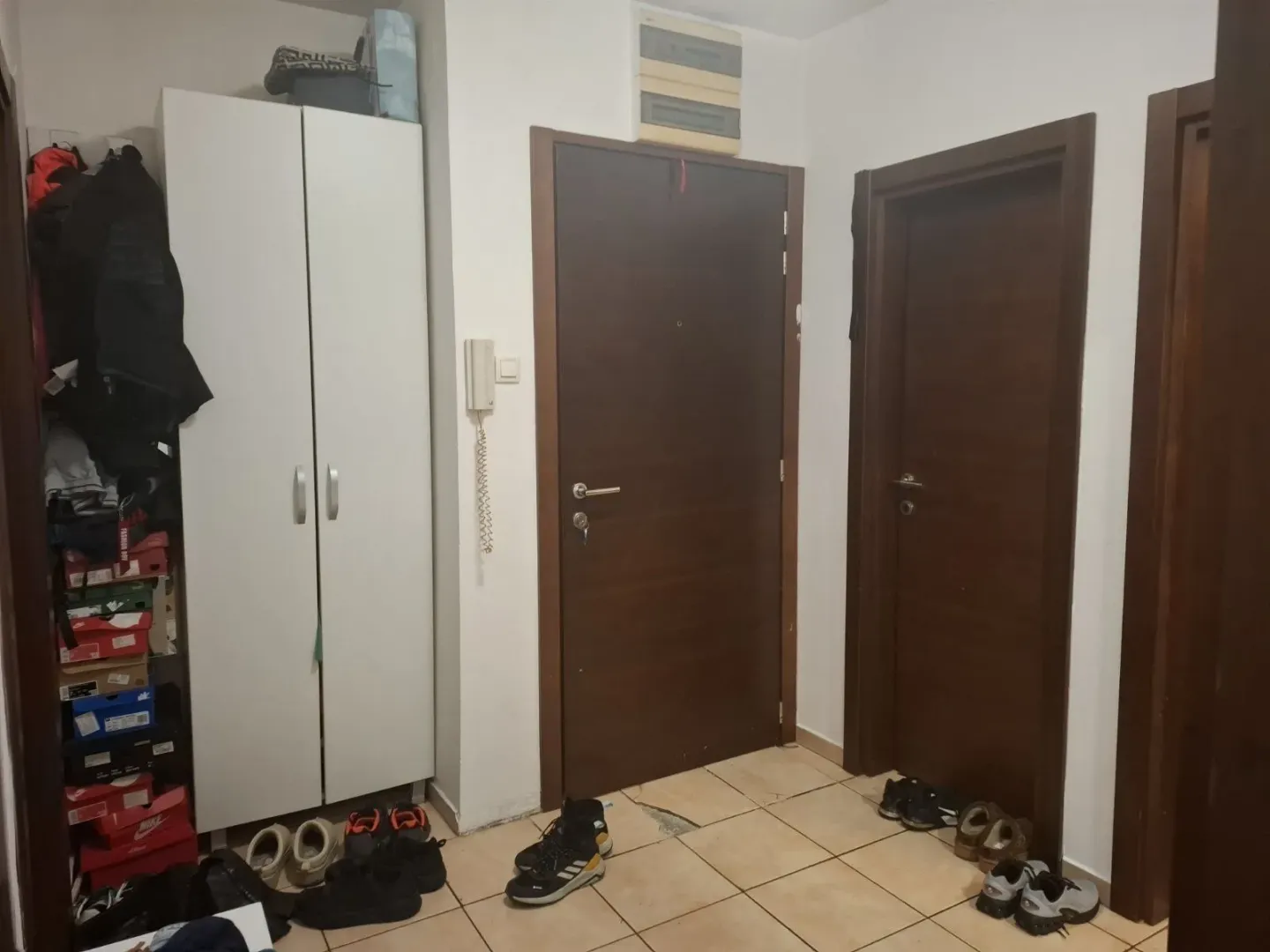 Prodaja, trosoban stan, 73m², Momišići, Podgorica
