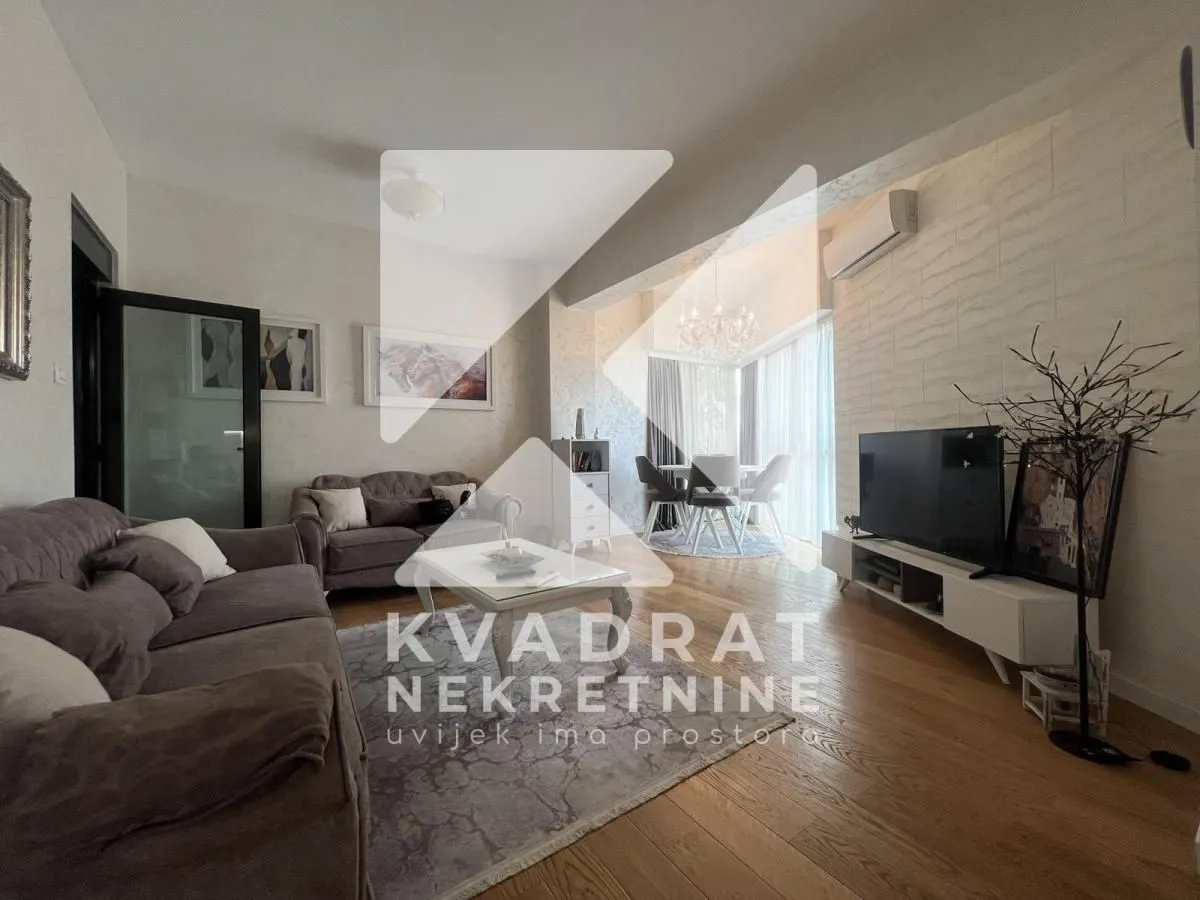 Izdavanje, jednosoban stan, 49m², Centar, Podgorica