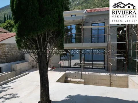 Prodaja, kuća, 237m², Njivice, Herceg Novi - image 13