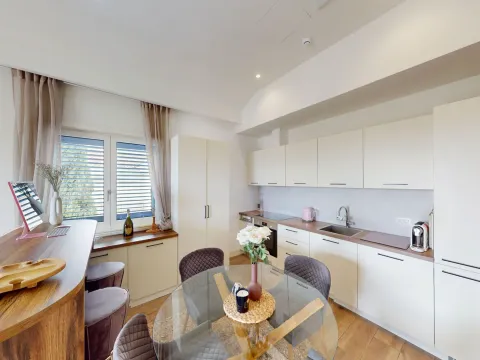Prodaja, jednosoban stan, 59m², Luštica Bay, Tivat - image 7