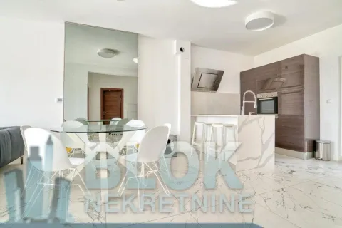 Prodaja, dvosoban stan, 60m², Petrovac, Budva - image 4