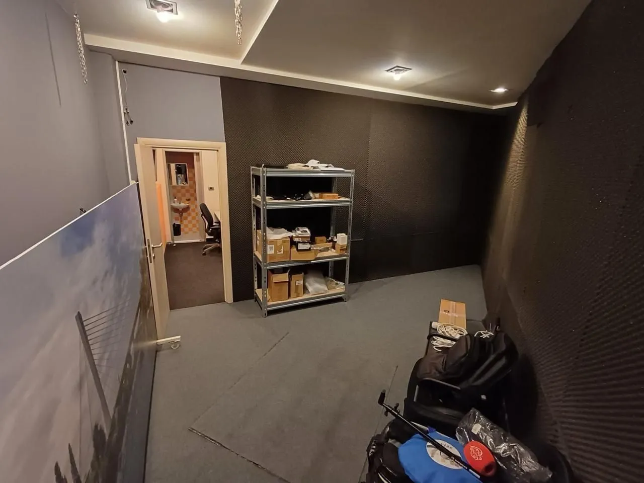 Rent, office space, 60m², Momišići, Podgorica