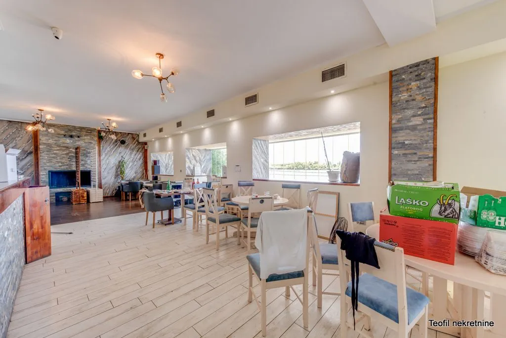 Rent, office space, 300m², Zemun Kej, Zemun Sve Podlokacije