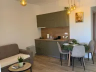 Izdavanje, jednosoban stan, 32m², Lastva Grbaljska, Kotor - image 1