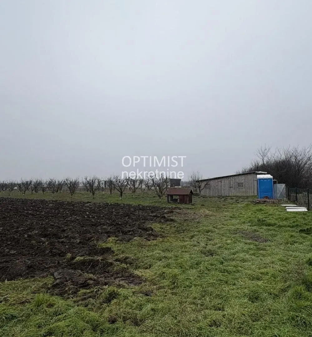 Prodaja, plac, 11000m², Zemun Ugrinovci, Zemun Sve Podlokacije