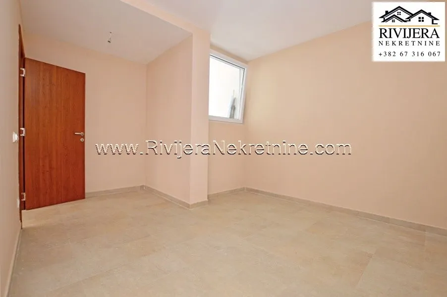 Prodaja, trosoban stan, 220m², Topla, Herceg Novi