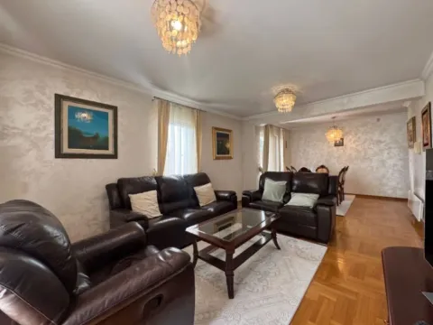 Rent, two bedroom apartment, 80m², Dalmatinska ulica, Podgorica