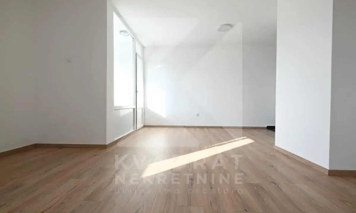 Prodaja, jednosoban stan, 51m², Blok 5, Podgorica