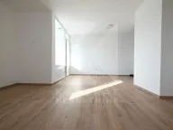 Prodaja, jednosoban stan, 51m², Blok 5, Podgorica - image 1