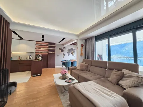 Prodaja, dvosoban stan, 85m², Dobrota, Kotor - image 14