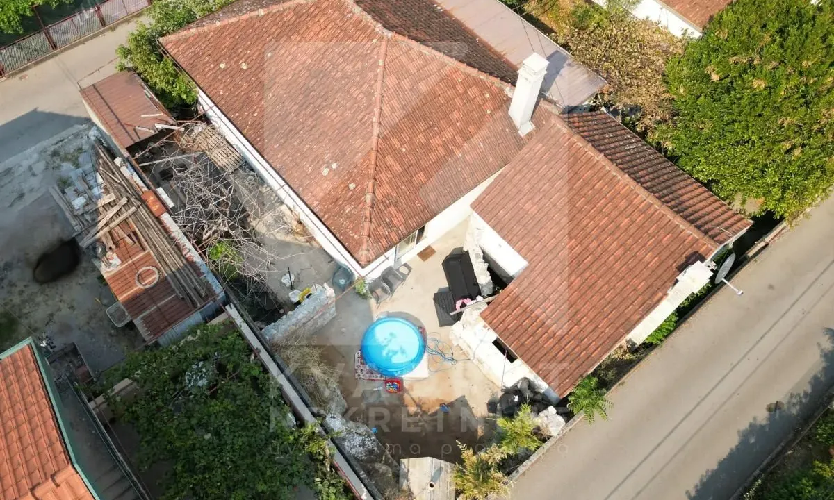 Prodaja, kuća, 100m², Zagorič, Podgorica