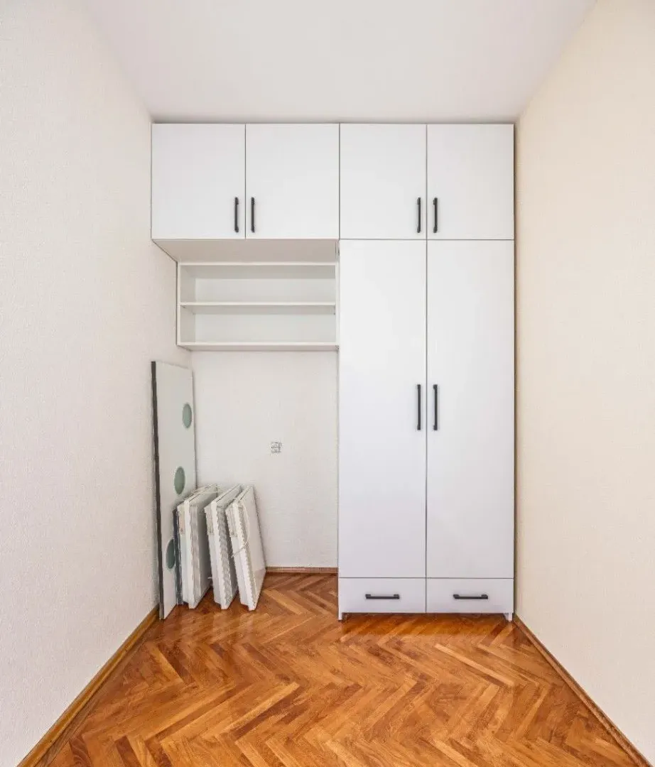 Prodaja, dvosoban stan, 55m², Centar, Tivat
