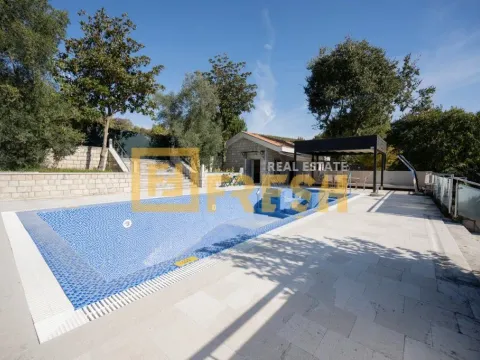 Rent, house, 380m², Mareza, Podgorica - image 26