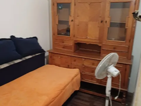 Prodaja, jednosoban stan, 40m², Stari Aerodrom, Podgorica - image 7