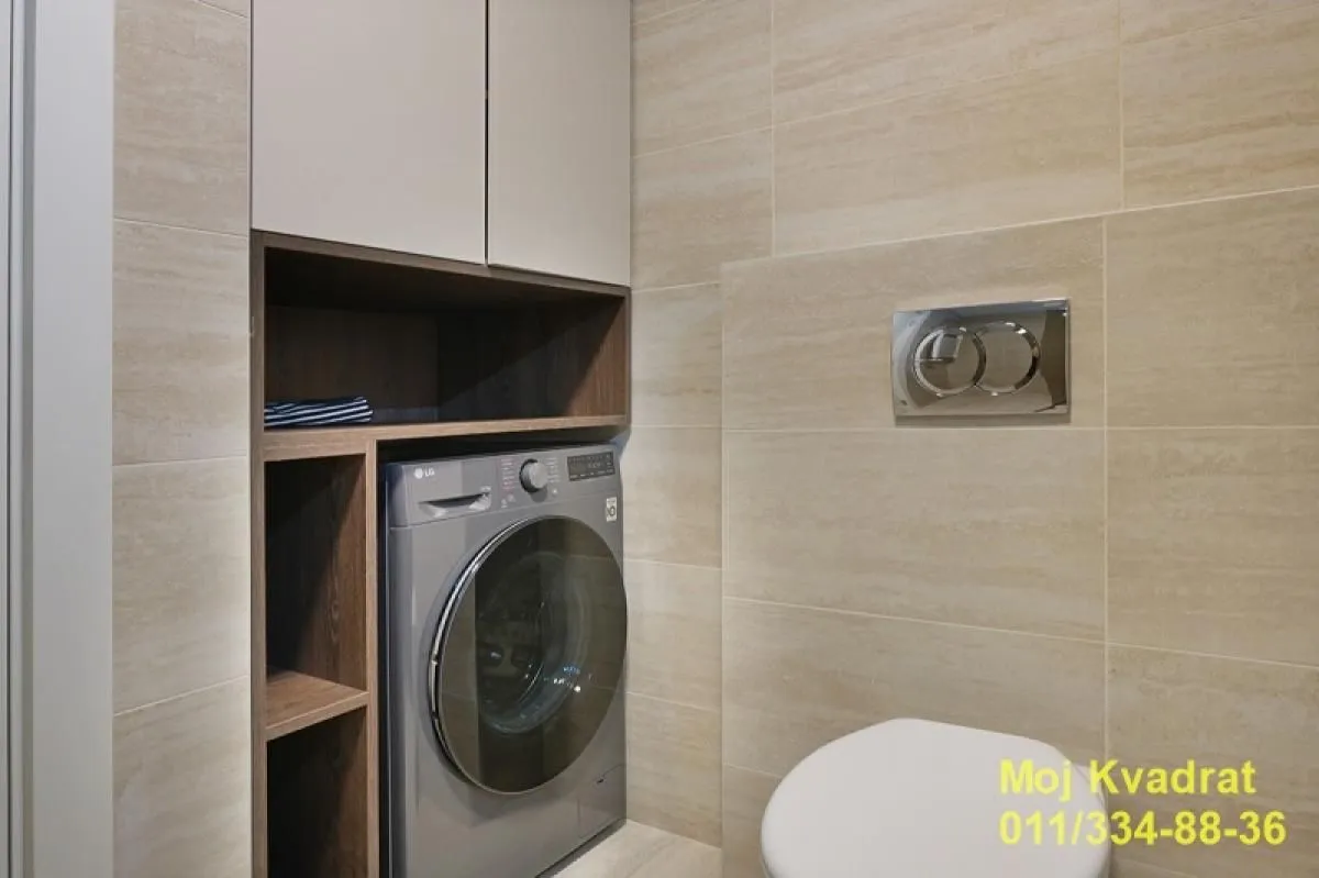 Prodaja, dvosoban stan, 57m², Novi Beograd Blok 65, Novi Beograd Sve Podlokacije