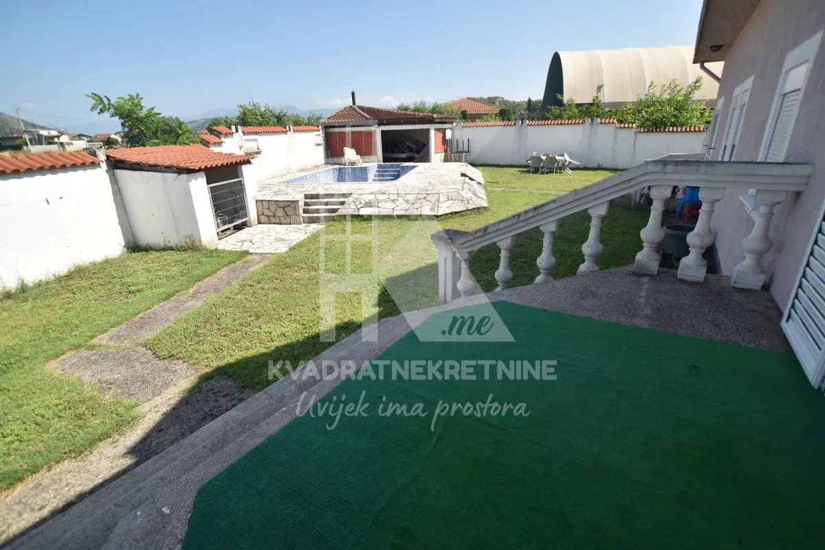 Rent, house, 410m², Donja Gorica, Podgorica