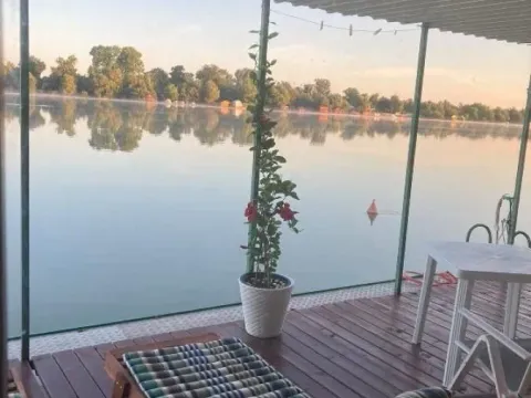 Sale, house, 145m², Čukarica, Beograd