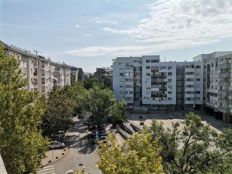 Prodaja, trosoban stan, 75m², Novi Beograd Sve Podlokacije, Beograd