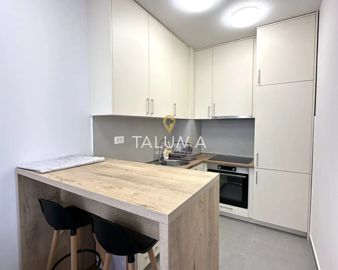 Rent, one bedroom apartment, 48m², Stari Aerodrom, Podgorica