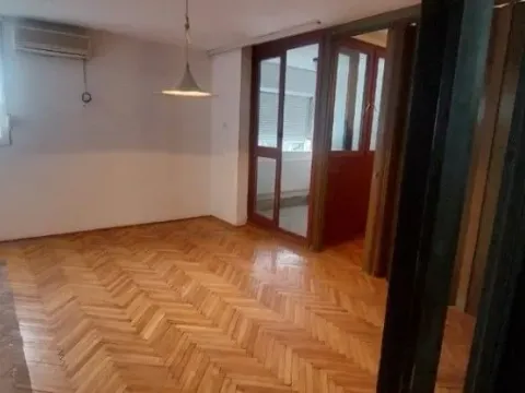 Sale, two bedroom apartment, 70m², Podgorica, Crna Gora - image 1