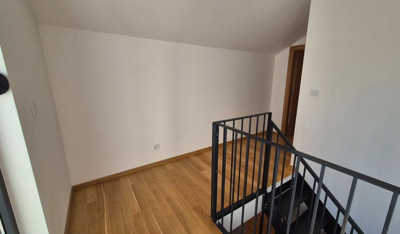 Prodaja, trosoban stan, 99m², Zabjelo, Podgorica