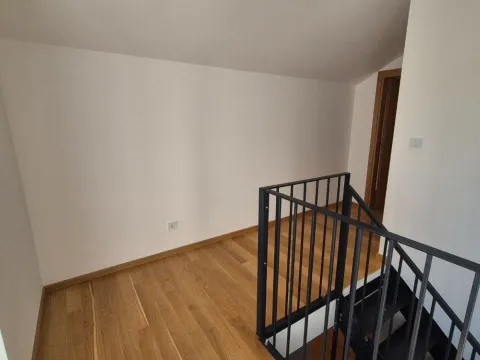 Sale, three bedroom apartment, 99m², Podgorica, Crna Gora - image 6