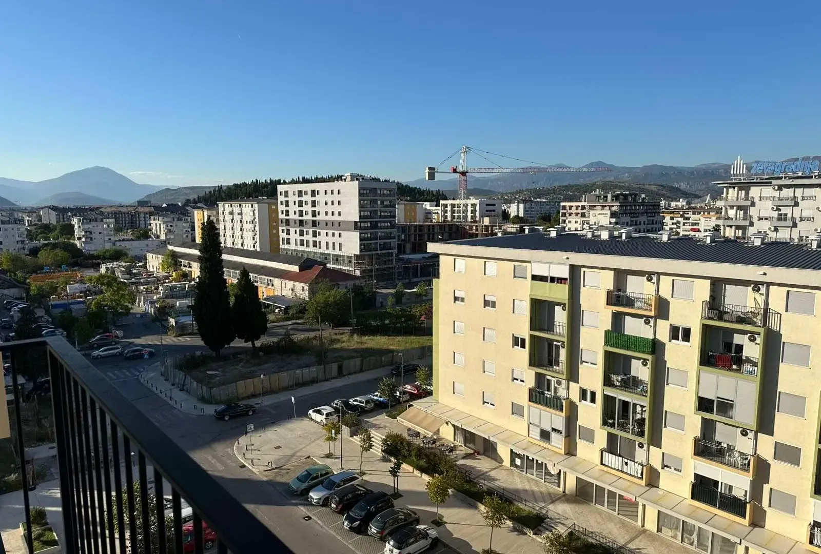 Rent, one bedroom apartment, 39m², Pobrežje, Podgorica
