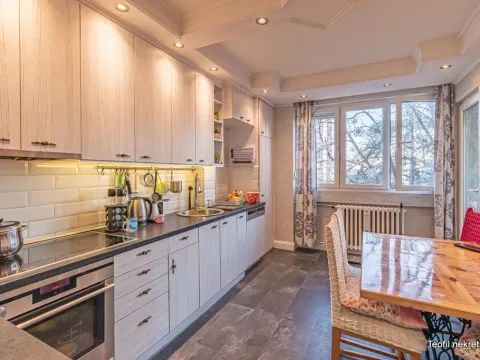 Prodaja, trosoban stan, 74m², Zemun Save Kovačevića, Zemun Sve Podlokacije - image 5