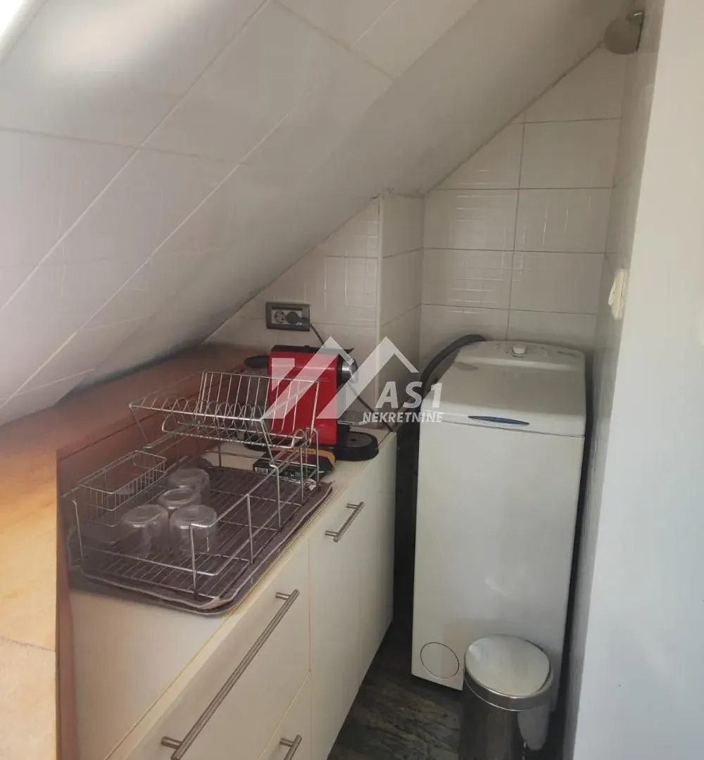 Izdavanje, jednosoban stan, 30m², Novi Sad Sve Podlokacije, Novi Sad