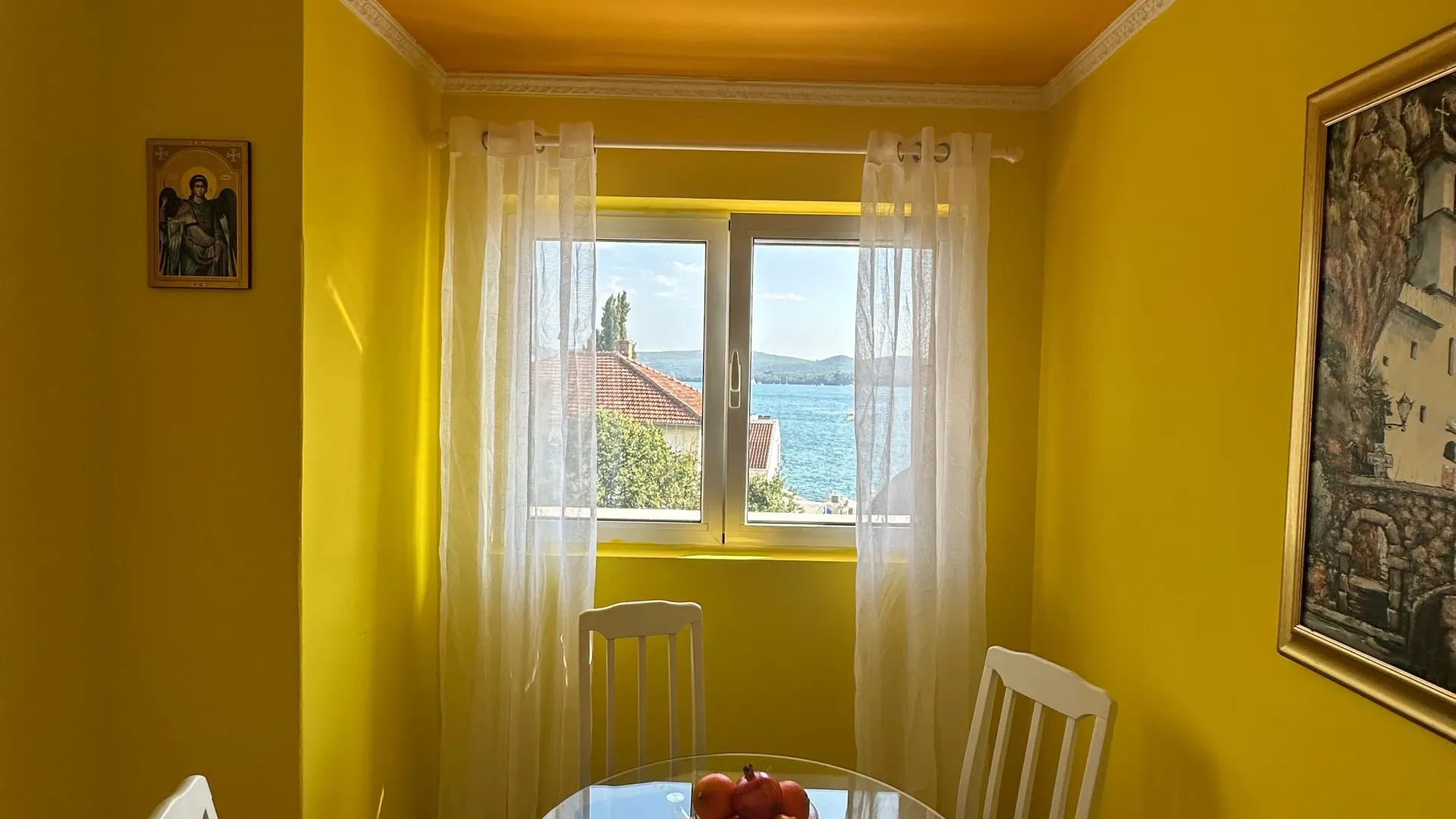 Rent, one bedroom apartment, 57m², Centar, Tivat