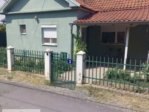 Prodaja, kuća, 106m², Obrenovac, Beograd