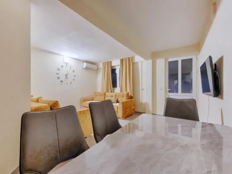 Prodaja, dvosoban stan, 56m², Budva, Crna Gora - image 11