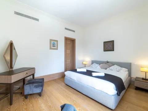 Rent, two bedroom apartment, 131m², Porto Montenegro, Tivat - image 14