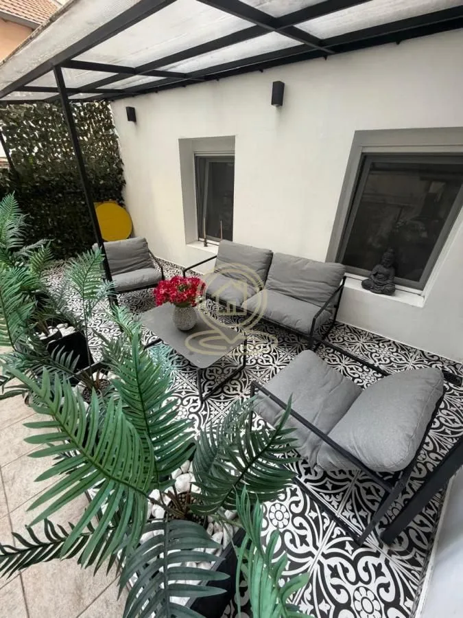 Rent, two bedroom apartment, 43m², Stari Grad, Beograd