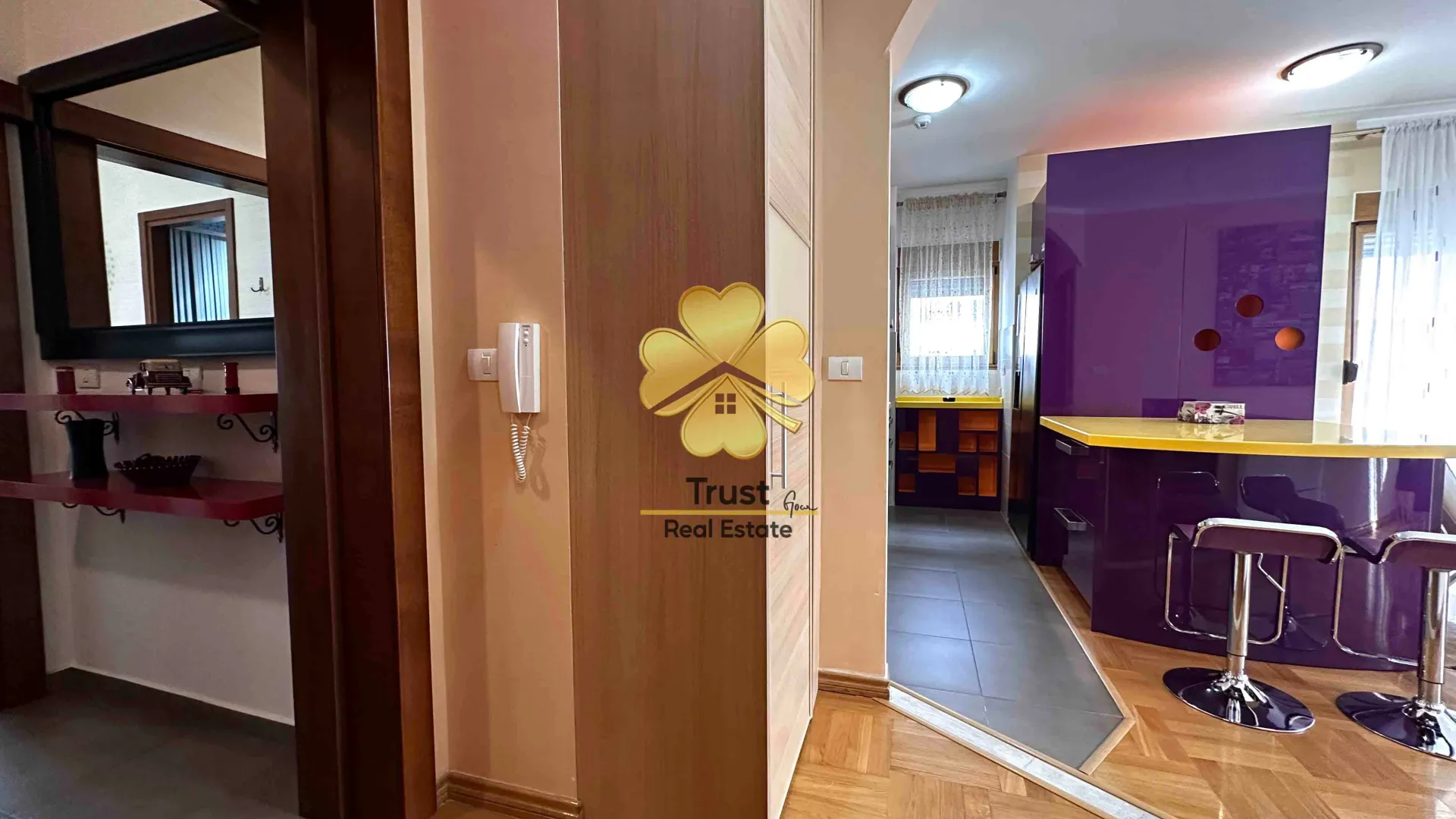 Rent, three bedroom apartment, 120m², City Kvart, Podgorica