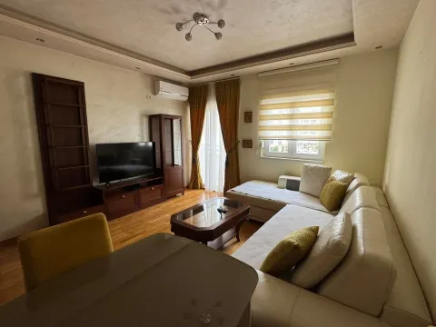 Rent, one bedroom apartment, 50m², City Kvart, Podgorica - image 2