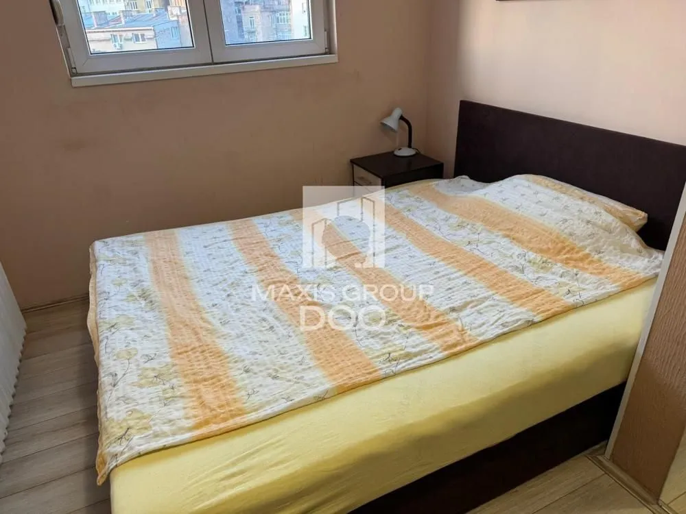 Izdavanje, jednosoban stan, 40m², Savski Venac, Beograd