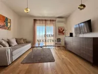 Izdavanje, garsonjera, 33m², City Kvart, Podgorica - image 1